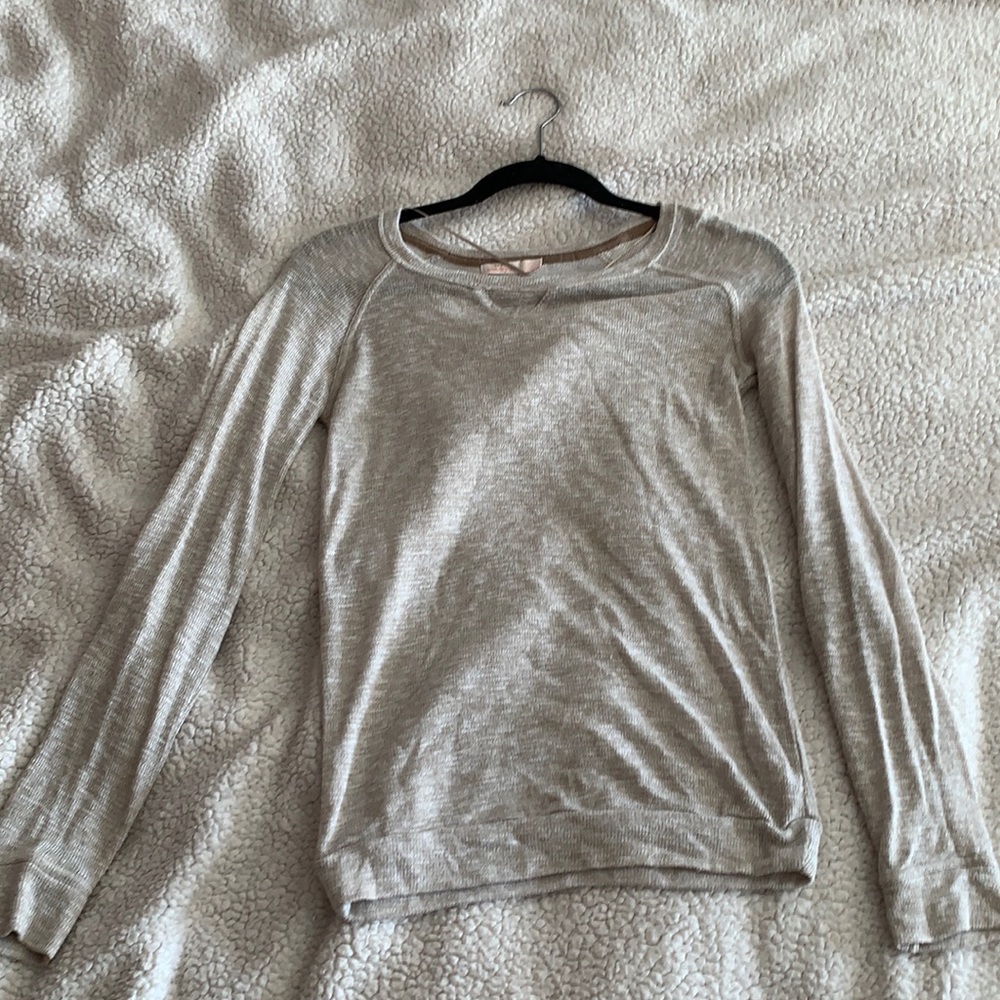 Bershka knit sweater. XS